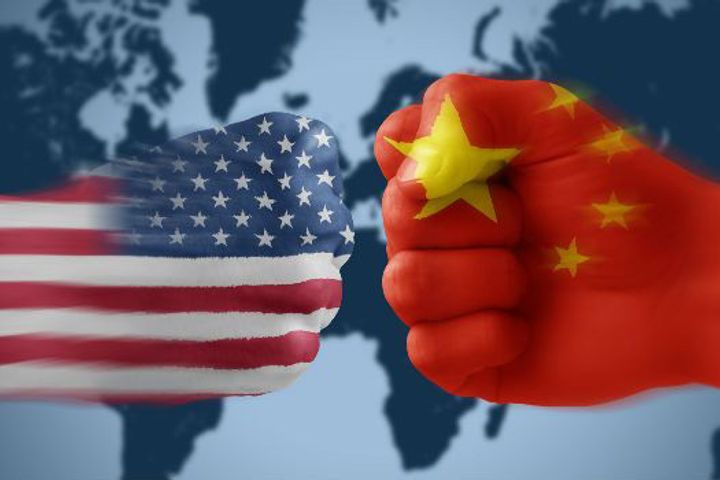 [Comment] US Duties Will Have Slight Effect; China Must Look to Itself, Ex-PBOC Official Says