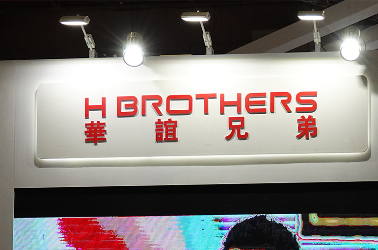 Alibaba Pictures to Get 70% Stake in Feng Xiaogang’s Film Studio as Huayi Brothers Fails to Pay Debt